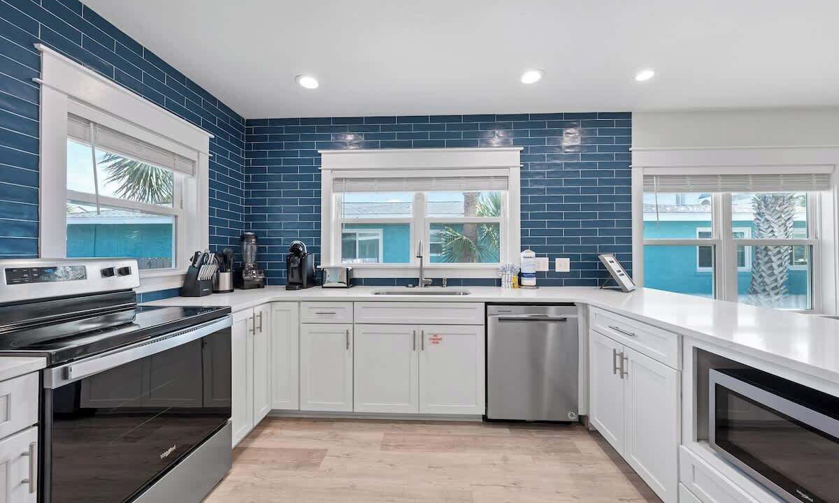 Photo of Kitchen in Kiska Beach