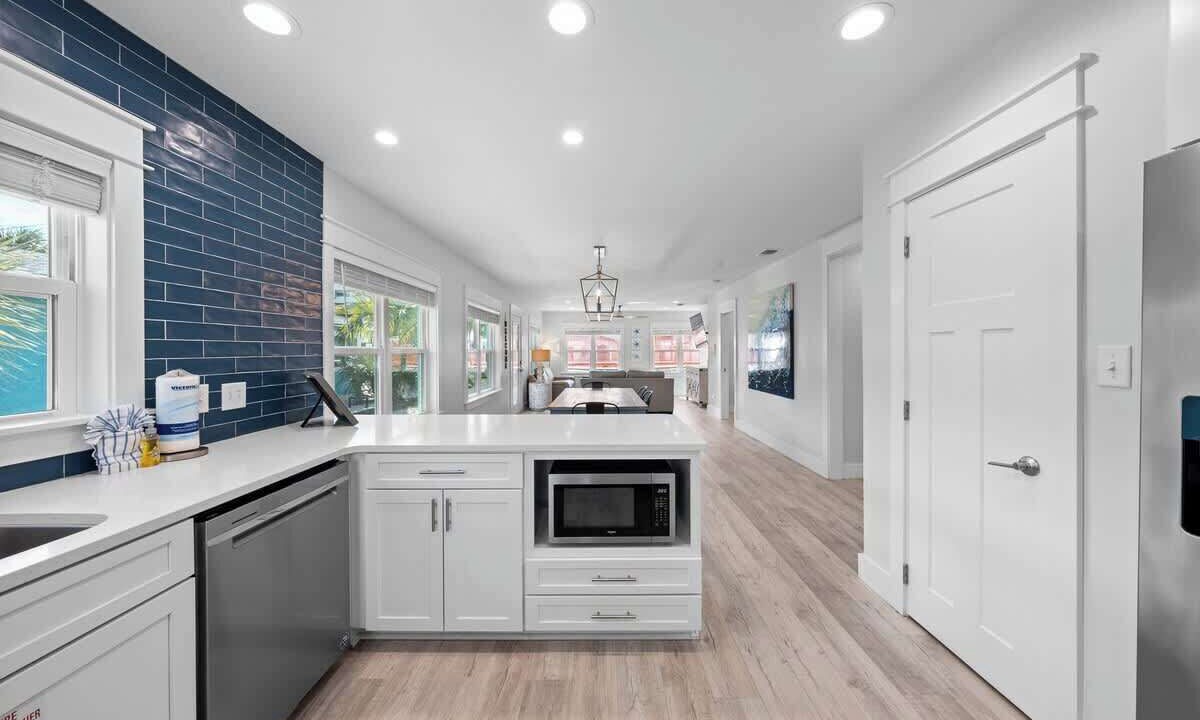 Photo of Kitchen in Kiska Beach