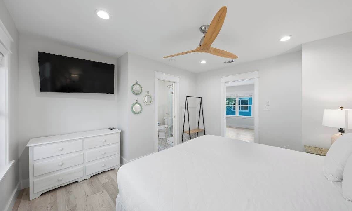 Photo of Bedroom in Kiska Beach