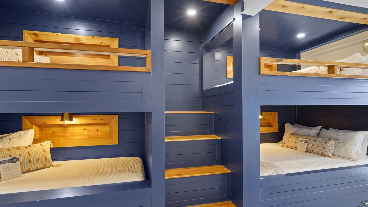 Photo of Bedroom in Ono Island