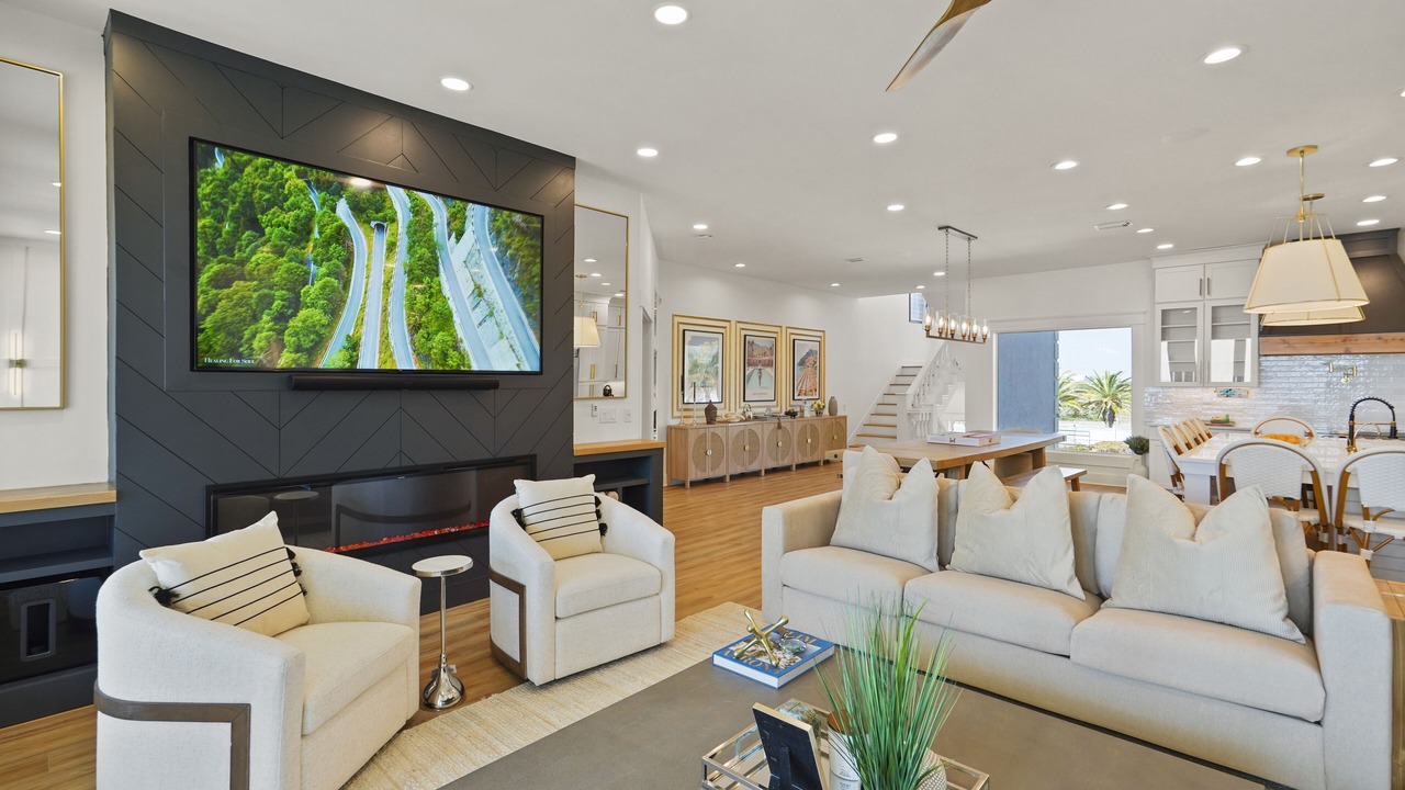 Photo of Livingroom in Ono Island