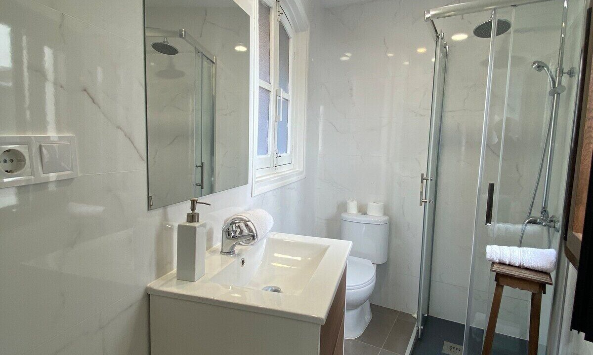 Photo of Bathroom in Toledo City Center
