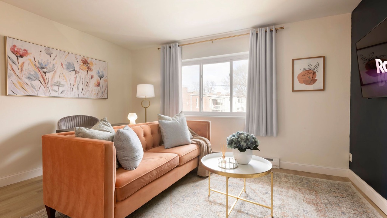 Photo of Livingroom in Tower Grove East