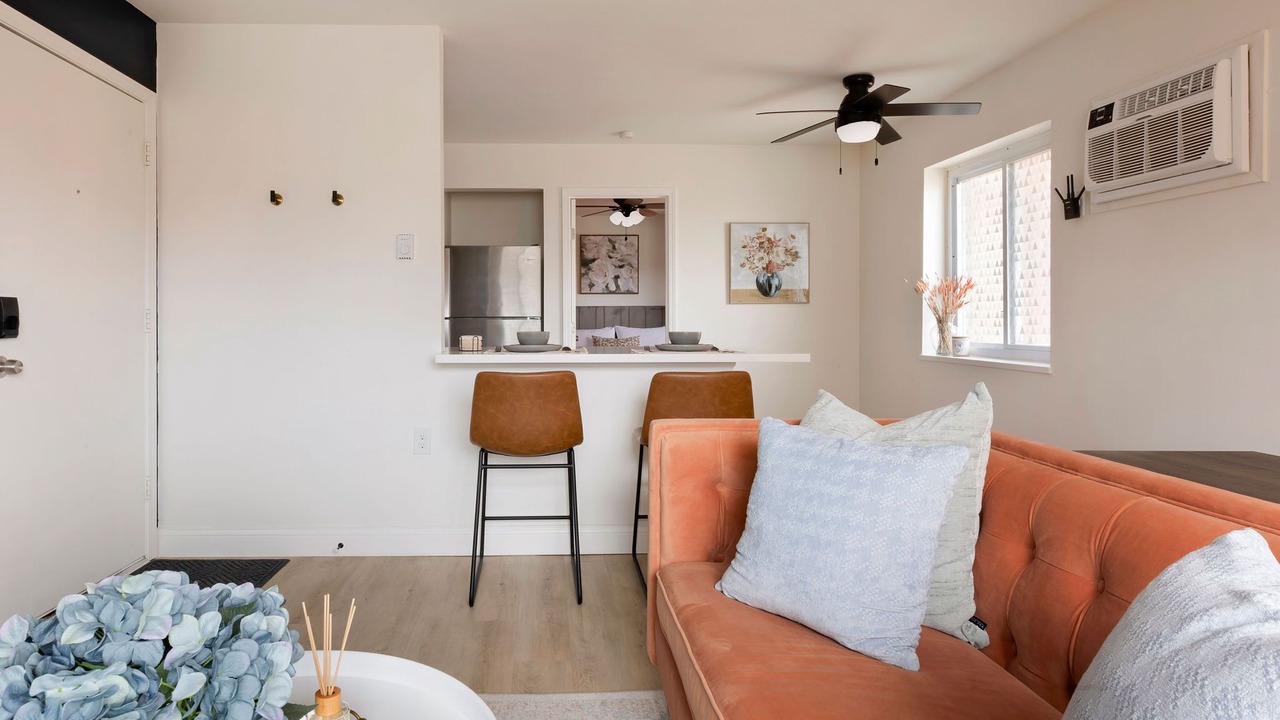 Photo of Livingroom in Tower Grove East