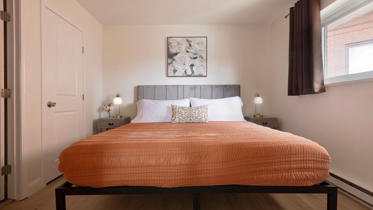 Photo of Bedroom in Tower Grove East