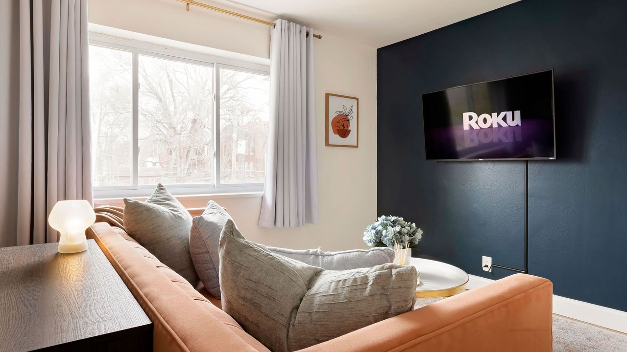 Photo of Livingroom in Tower Grove East