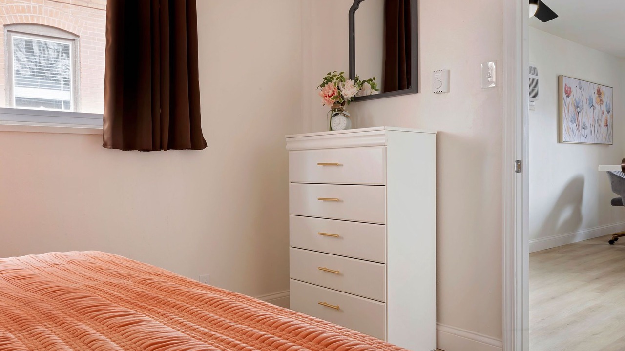 Photo of Bedroom in Tower Grove East