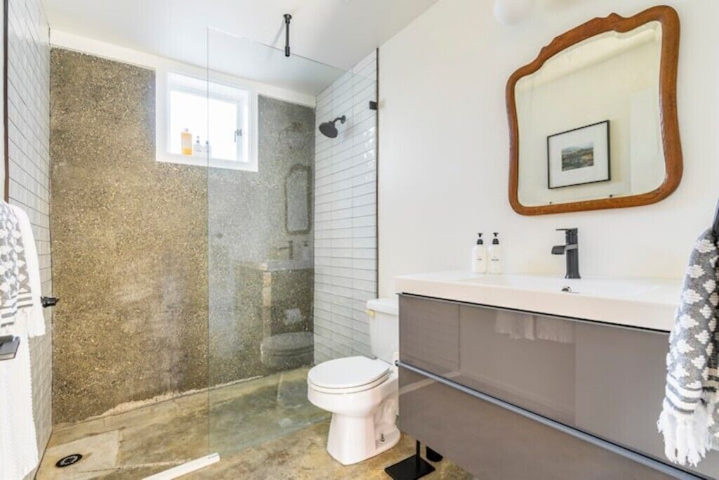 Photo of Bathroom in Atlantic