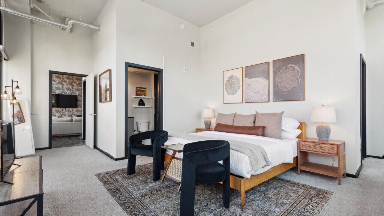 Photo of Bedroom in Fairmount