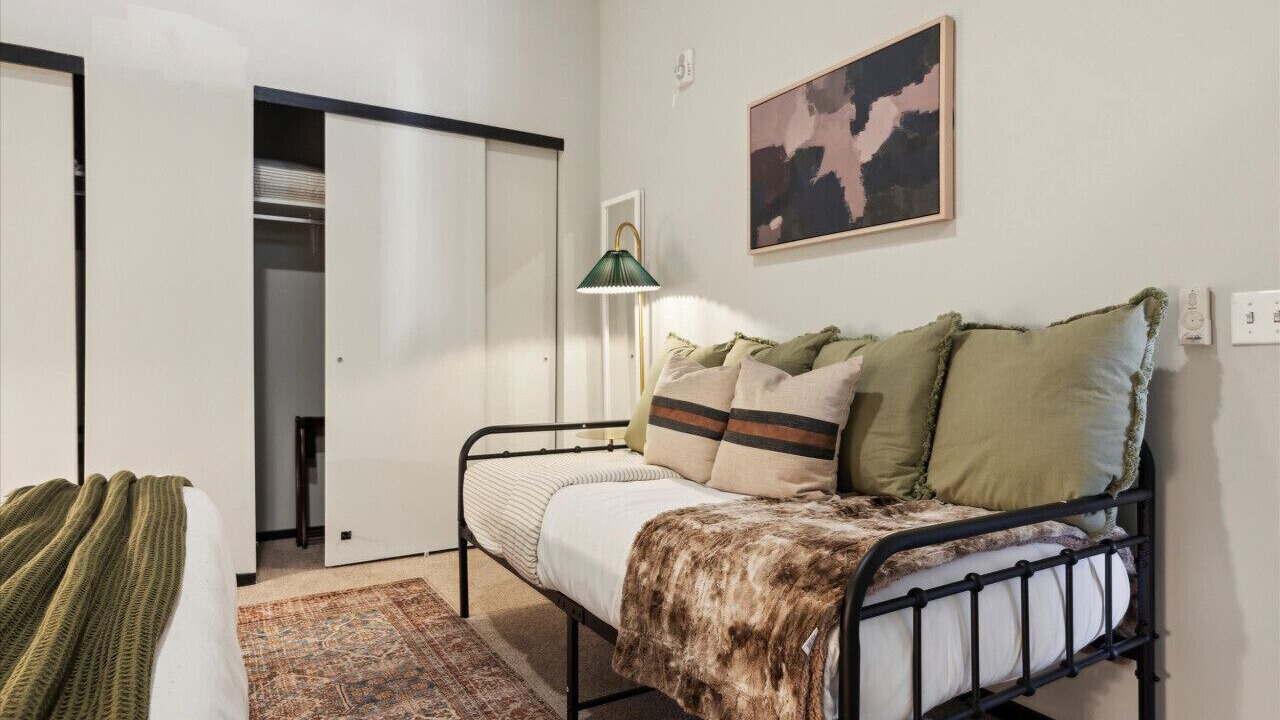 Photo of Bedroom in Fairmount