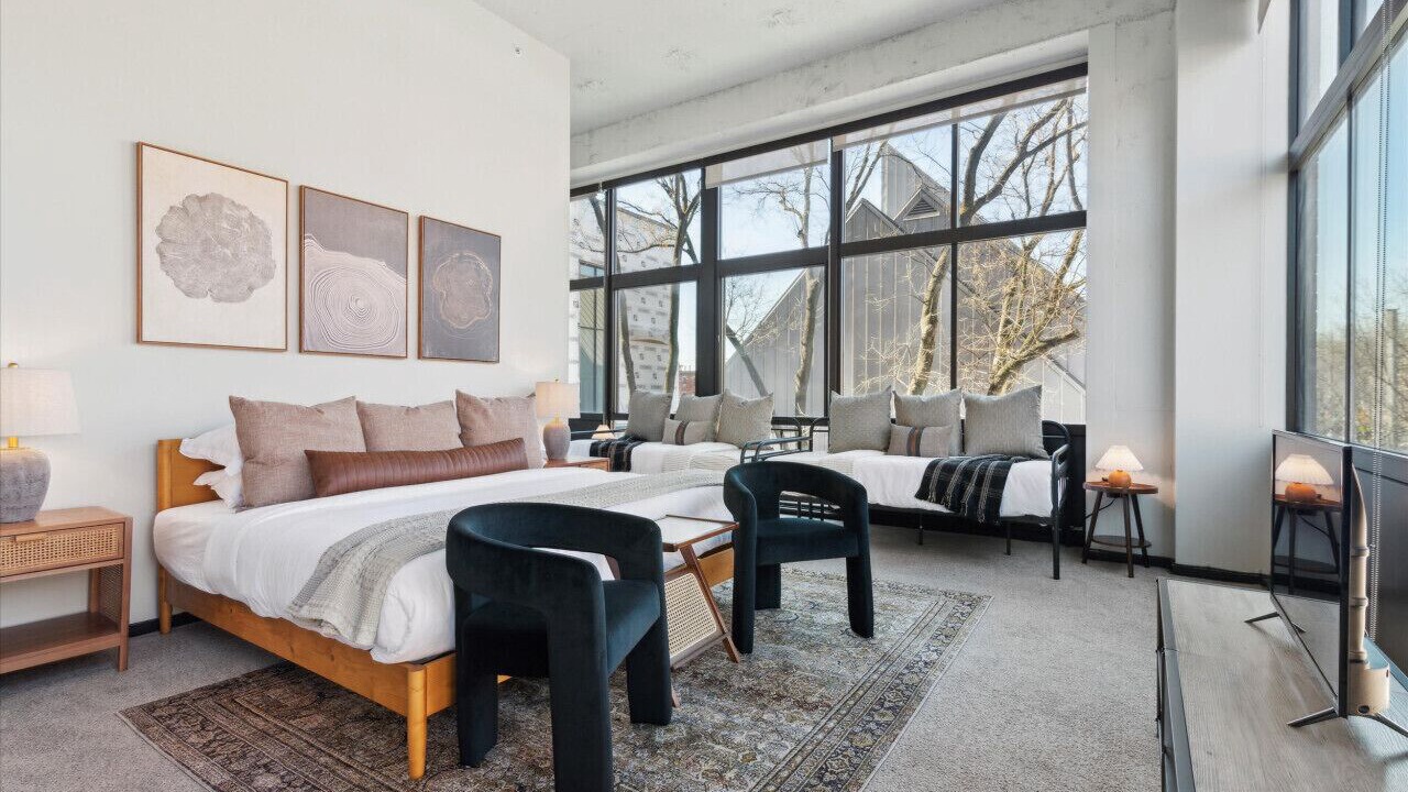Photo of Bedroom in Fairmount
