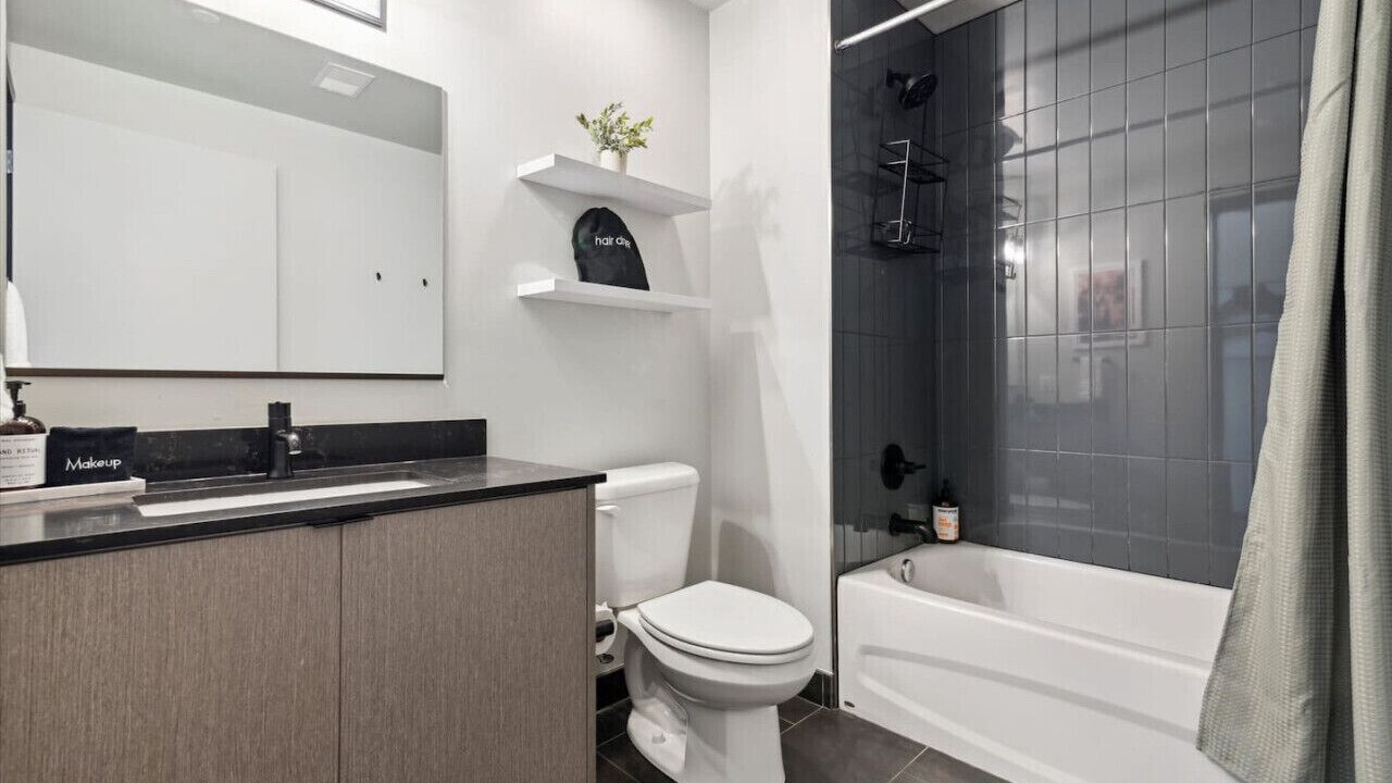 Photo of Bathroom in Fairmount