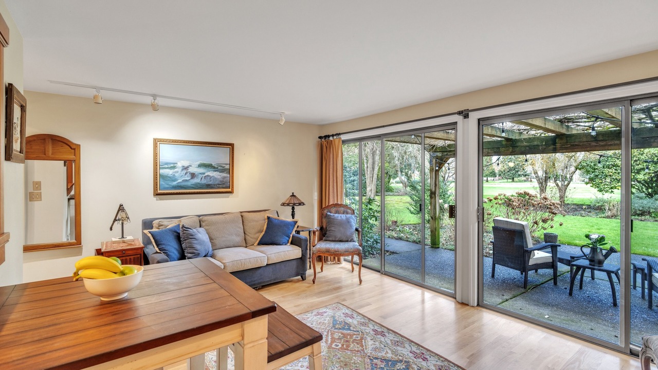 Photo of Bedroom in Cal Young