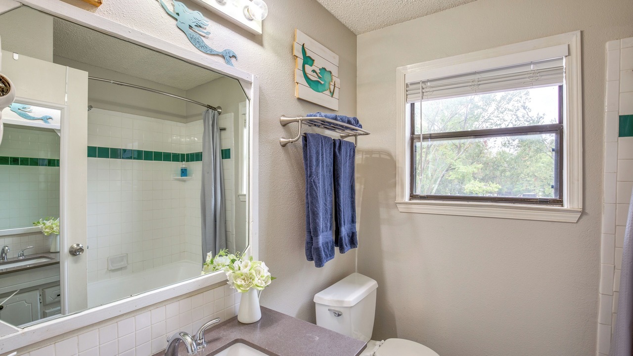 Photo of Bathroom in Lake Dallas