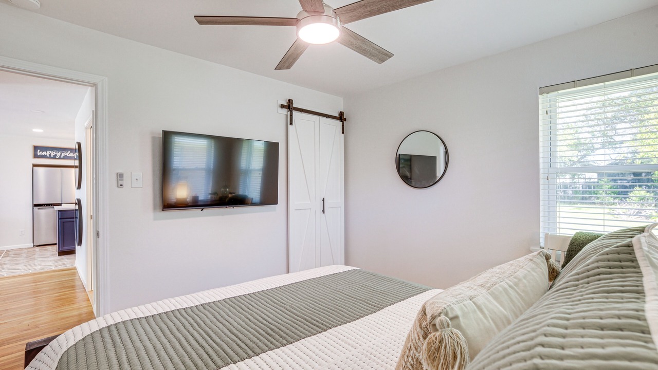 Photo of Bedroom in Tomball