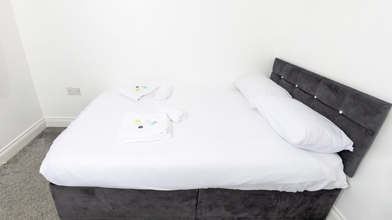 Photo of Bedroom in Strood