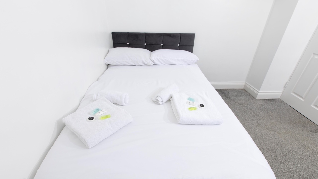 Photo of Bedroom in Strood