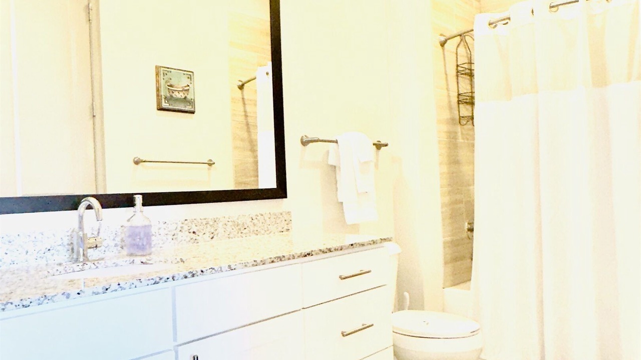 Photo of Bathroom in Lindbergh