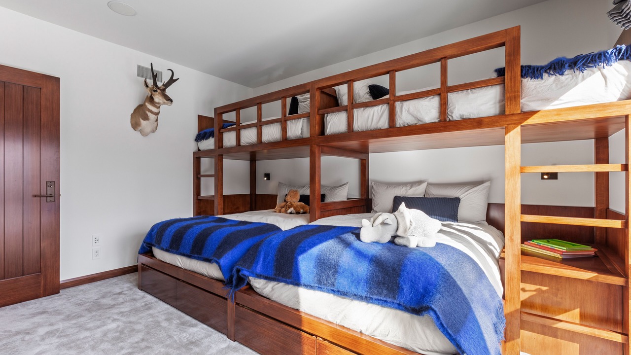 Photo of Others in Granite Ridge