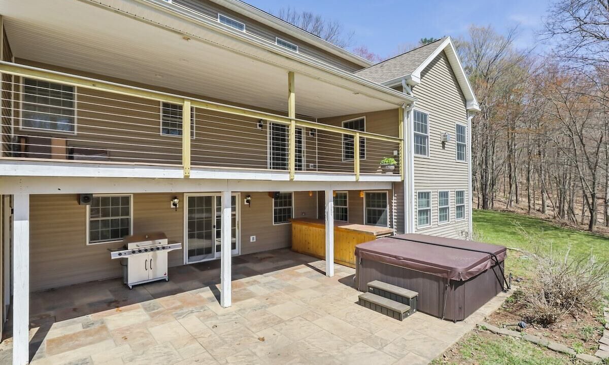 Photo of Others in Pownal