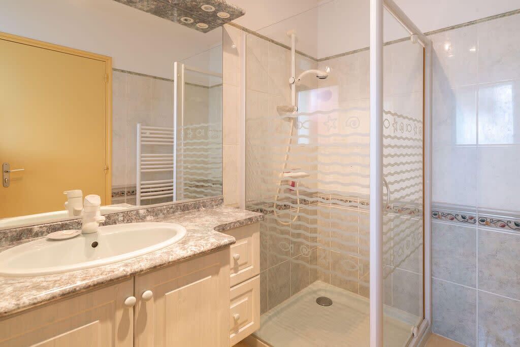 Photo of Bathroom in La Plaine-sur-Mer