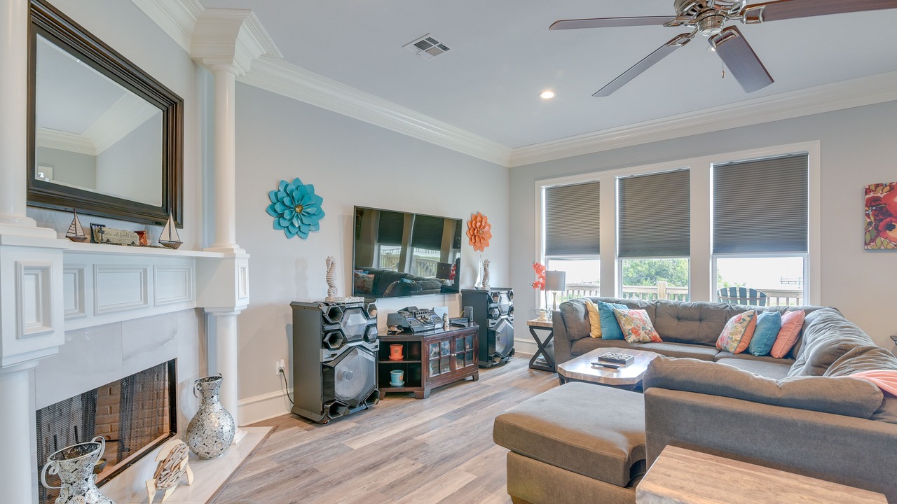 Photo of Bedroom in Lakeview  Jefferson County