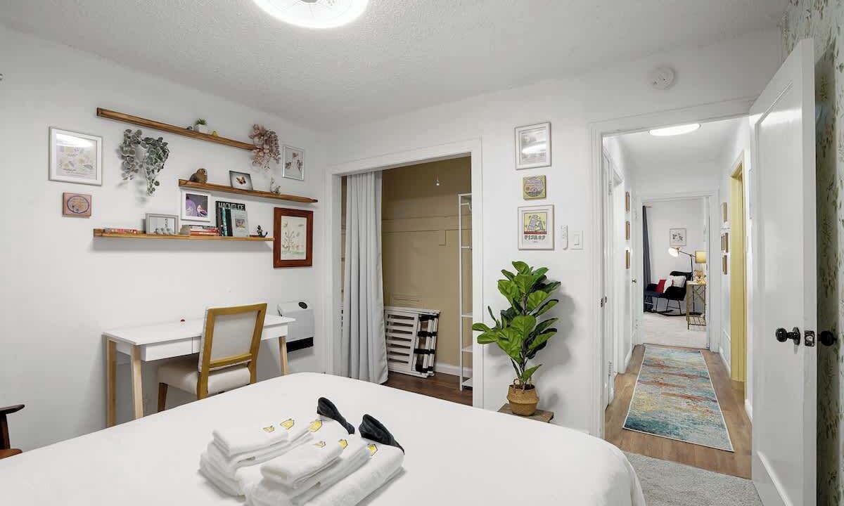 Photo of Bedroom in Sharp Park