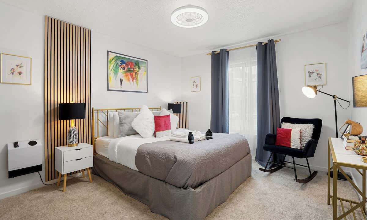 Photo of Bedroom in Sharp Park