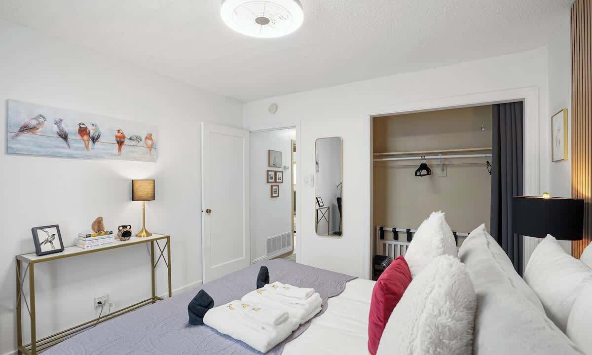 Photo of Bedroom in Sharp Park