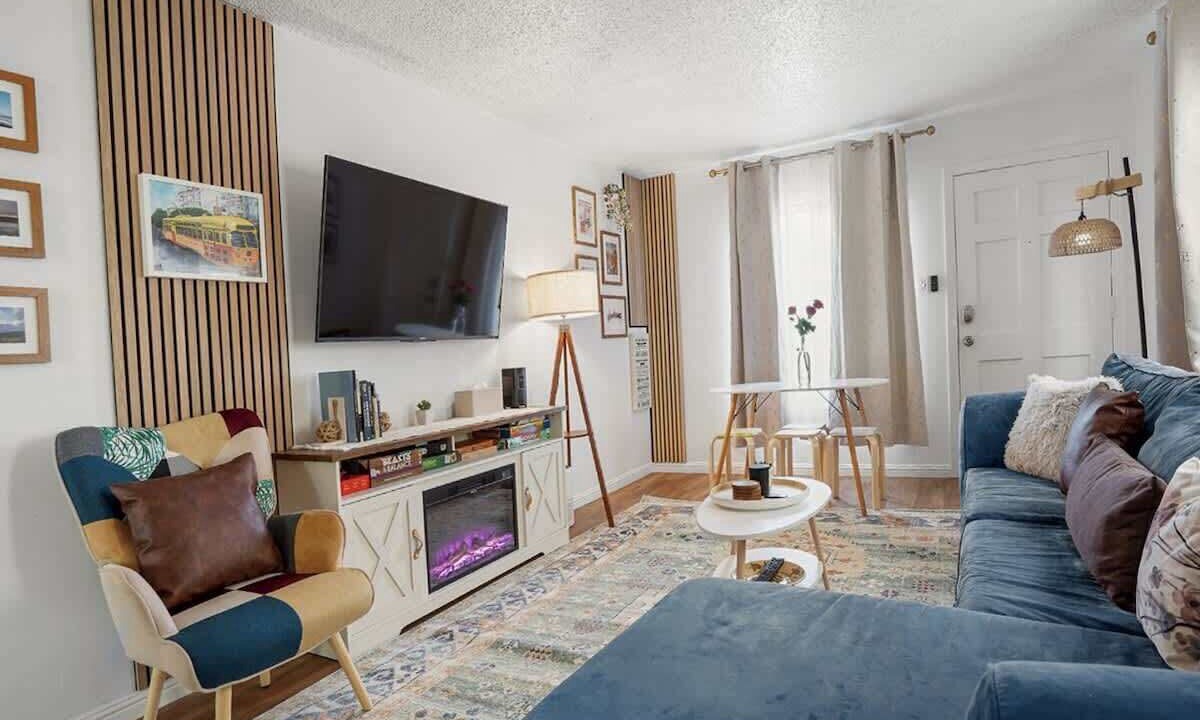 Photo of Livingroom in Sharp Park