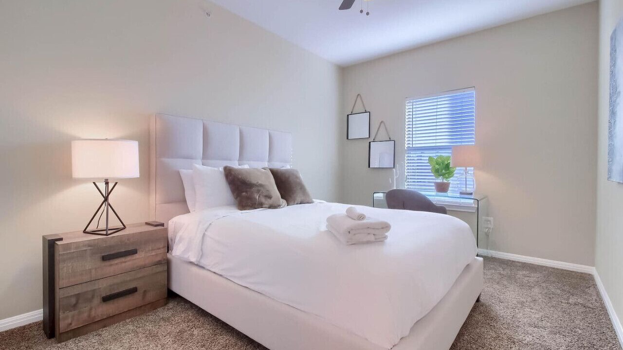 Photo of Bedroom in West Campus