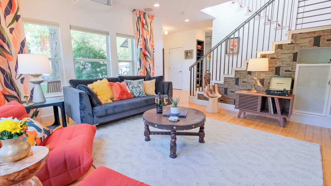 Photo of Livingroom in Bouldin