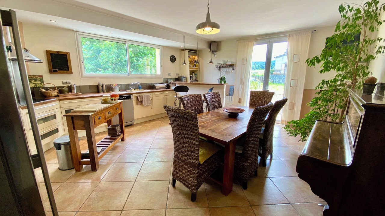 Photo of Kitchen in Alba-la-Romaine