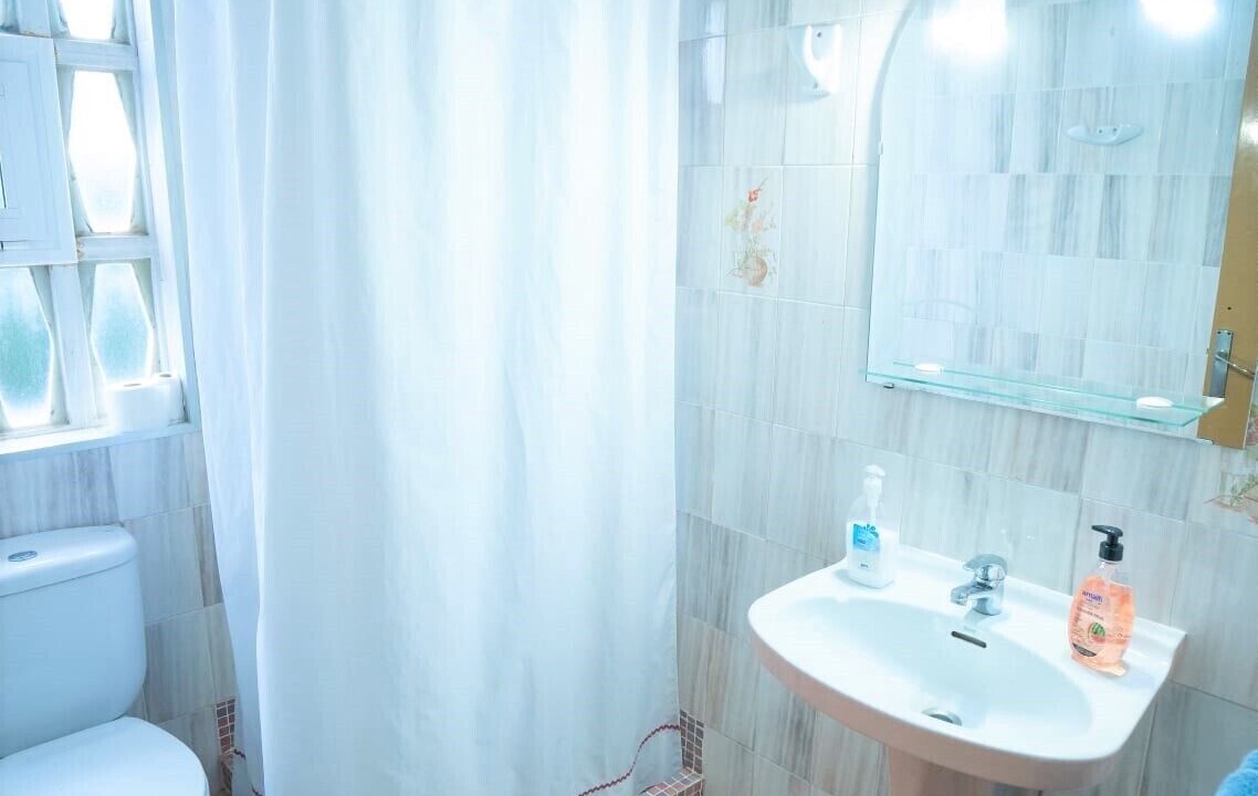 Photo of Bathroom in Calafat