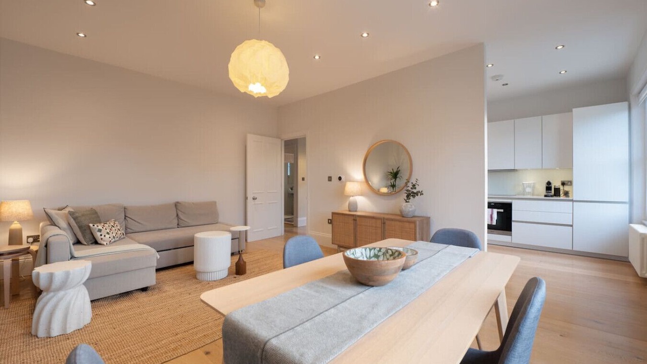 Photo of Livingroom in Belsize Park