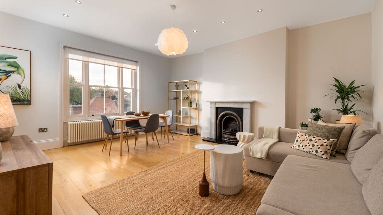 Photo of Livingroom in Belsize Park