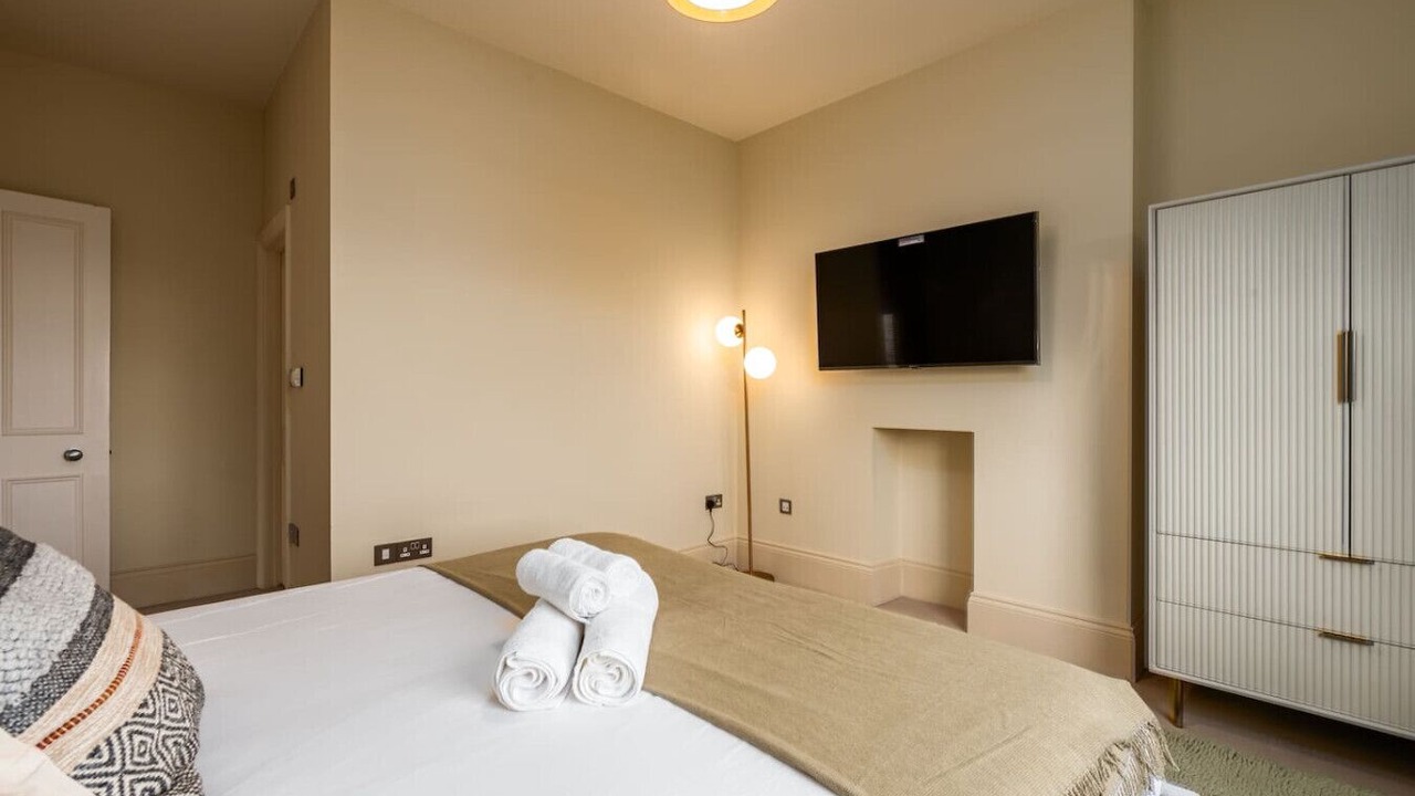 Photo of Bedroom in Belsize Park