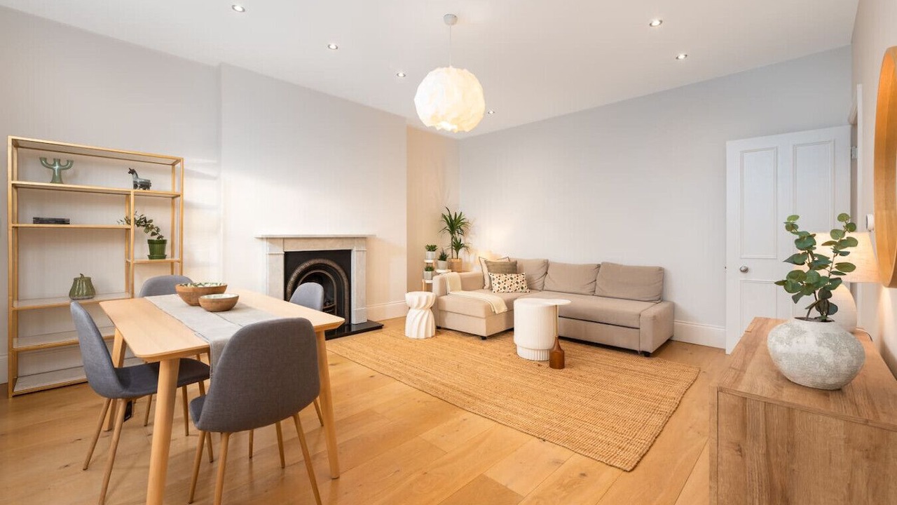 Photo of Livingroom in Belsize Park