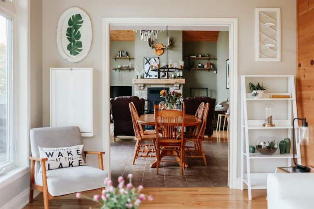 Photo of Livingroom in Utterson