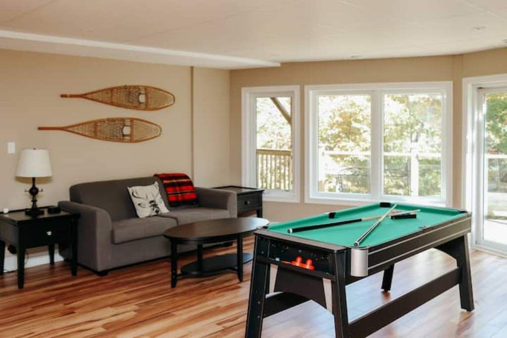 Photo of Livingroom in Utterson