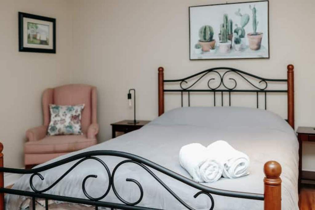 Photo of Bedroom in Utterson