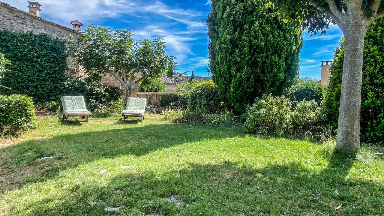 Photo of Outdoor in Belvezet