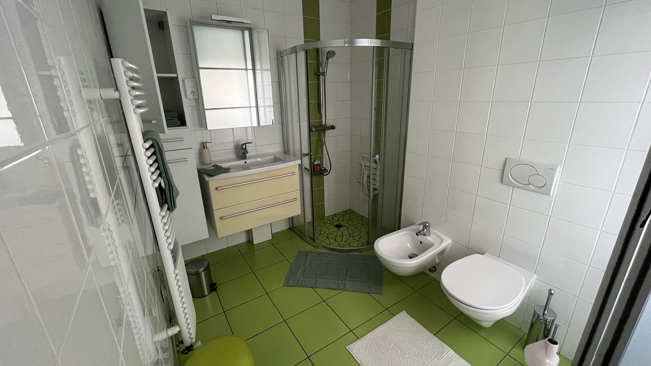 Photo of Bathroom in Roost-Warendin