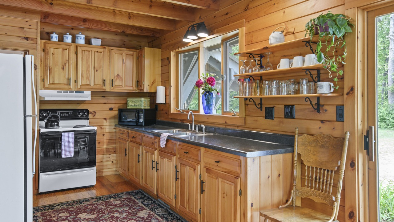 Photo of Kitchen in Severance
