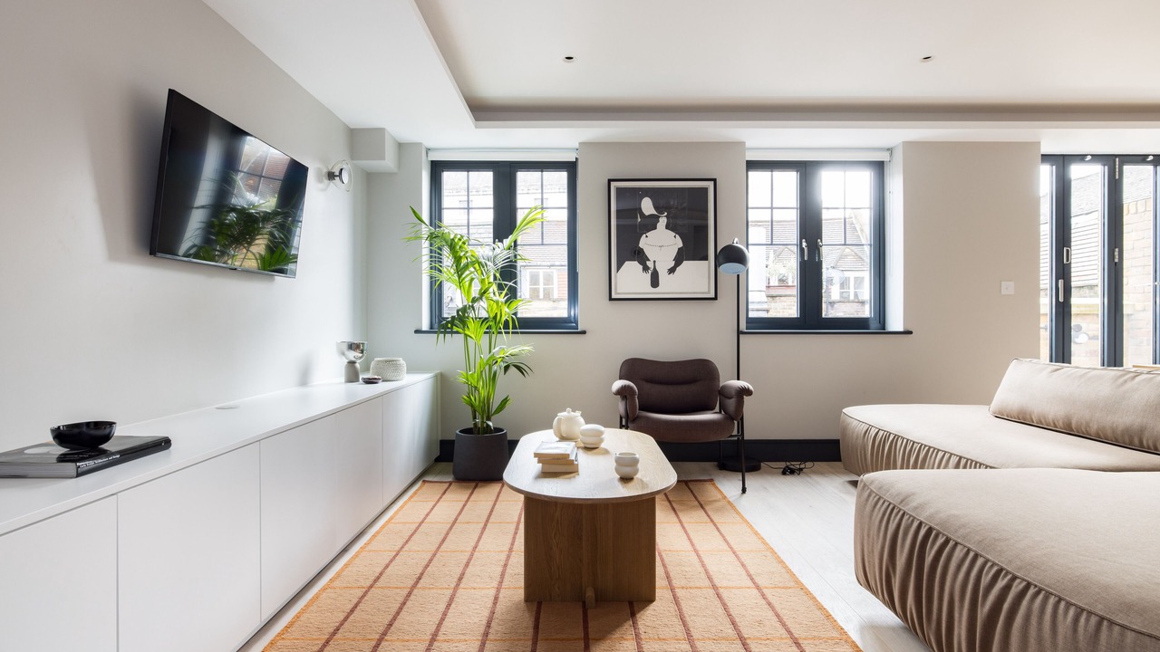 Photo of Livingroom in Covent Garden