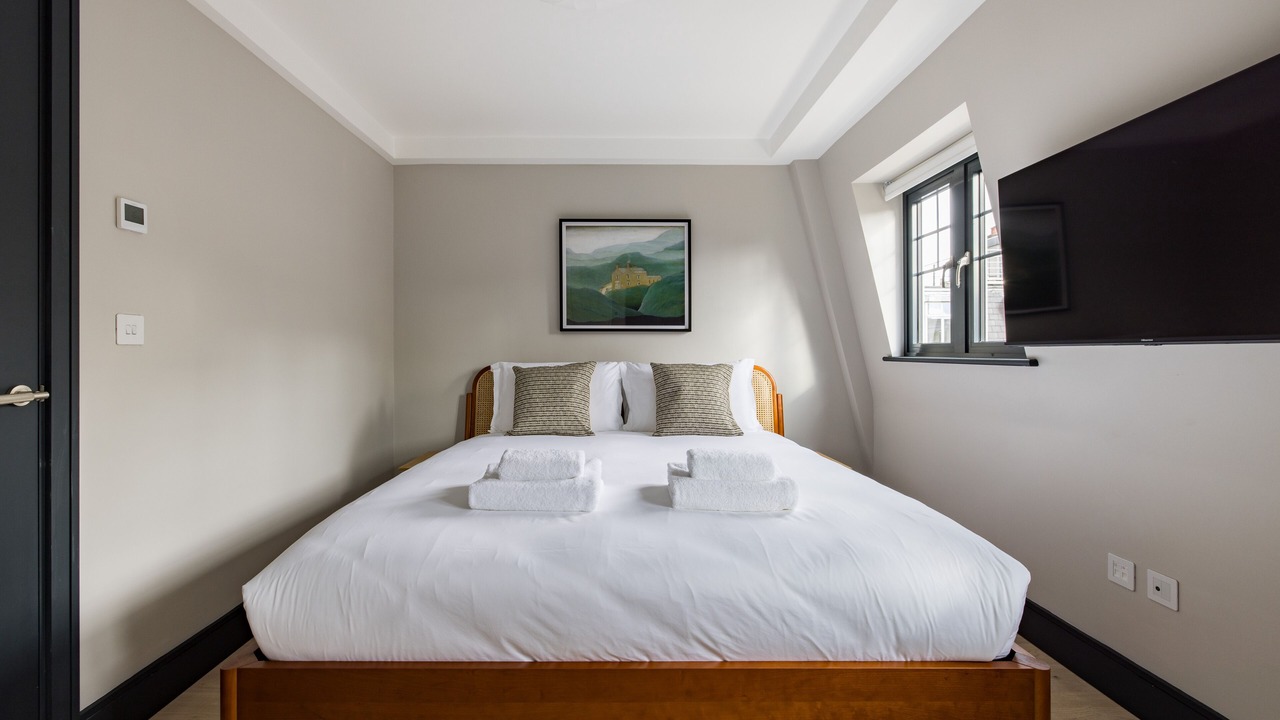 Photo of Bedroom in Covent Garden