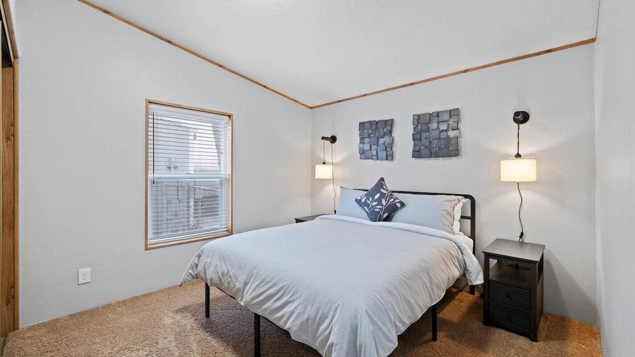 Photo of Bedroom in Finley