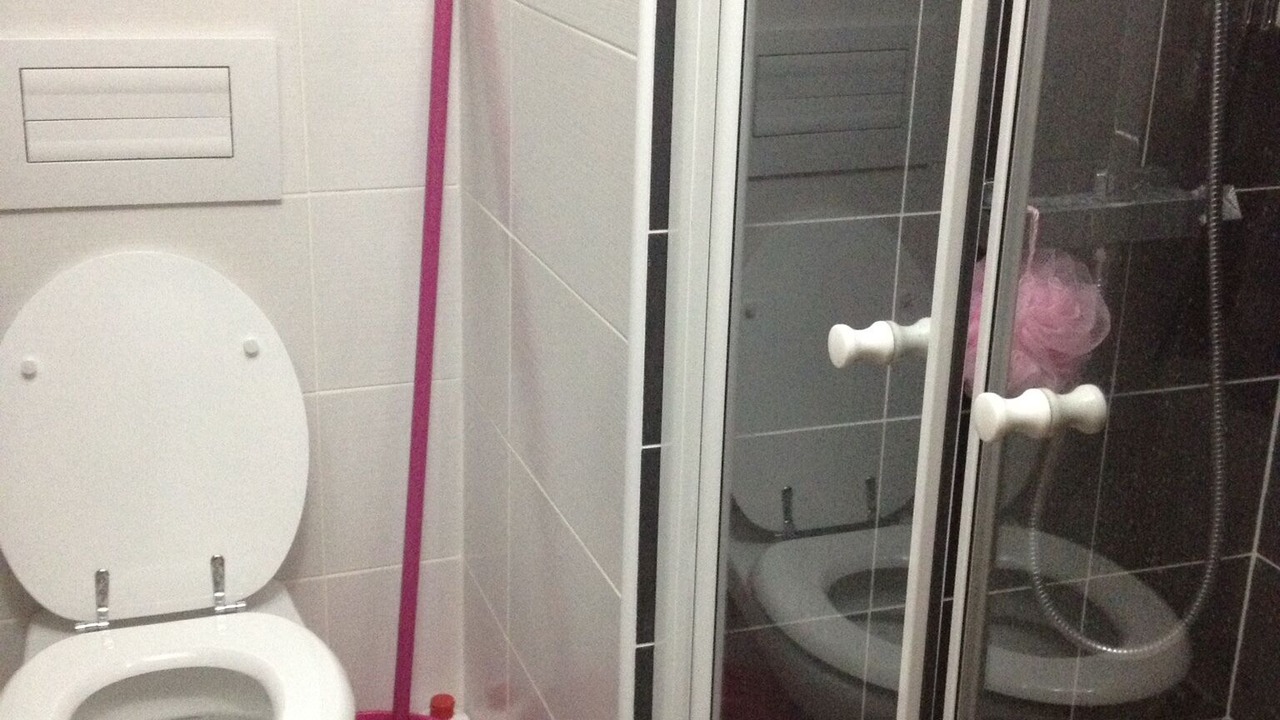 Photo of Bathroom in Republique–Point-du-Jour