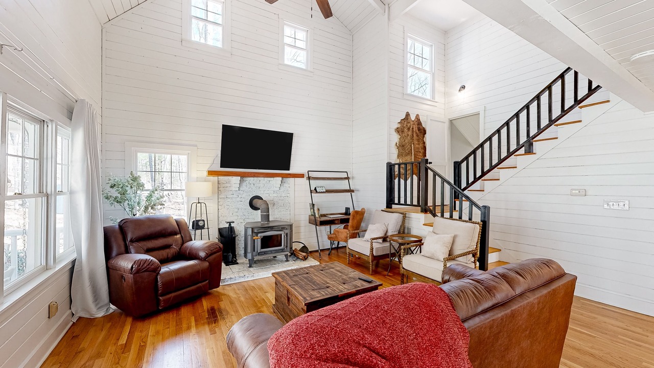 Photo of Livingroom in Forsyth