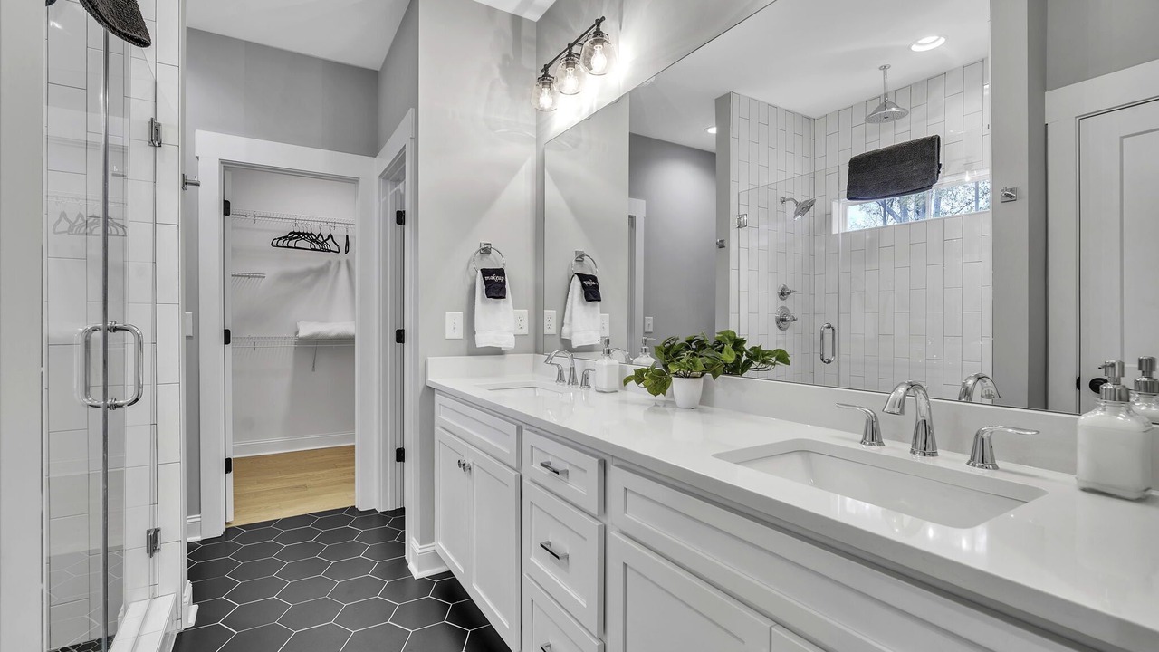 Photo of Bathroom in Greenville